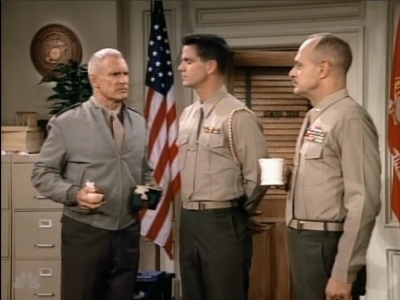 MAJOR_DAD_-_E3X06_ANYTHING_YOU_CAN_DO_I_CAN_DO_PERKY_326.jpg