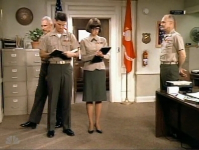 MAJOR_DAD_-_E3X07_EDUCATING_CASEY_010.jpg