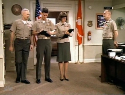MAJOR_DAD_-_E3X07_EDUCATING_CASEY_013.jpg