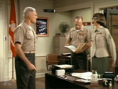 MAJOR_DAD_-_E3X07_EDUCATING_CASEY_215.jpg