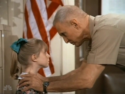 MAJOR_DAD_-_E3X07_EDUCATING_CASEY_310.jpg