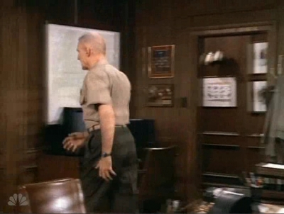 MAJOR_DAD_-_E3X07_EDUCATING_CASEY_363.jpg