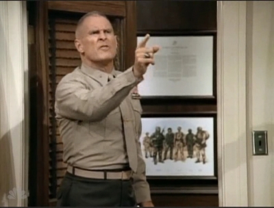 MAJOR_DAD_-_E3X08_LADY_IN_WAITING_044.jpg