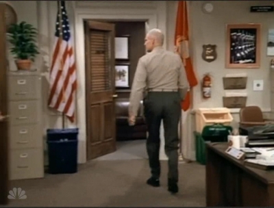 MAJOR_DAD_-_E3X08_LADY_IN_WAITING_133.jpg