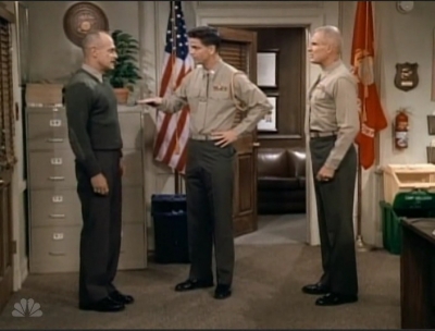 MAJOR_DAD_-_E3X08_LADY_IN_WAITING_142.jpg