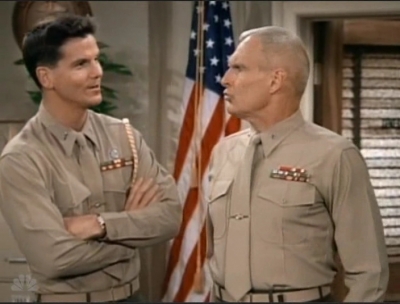 MAJOR_DAD_-_E3X08_LADY_IN_WAITING_189.jpg