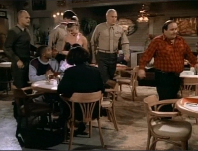 MAJOR_DAD_-_E3X08_LADY_IN_WAITING_223.jpg