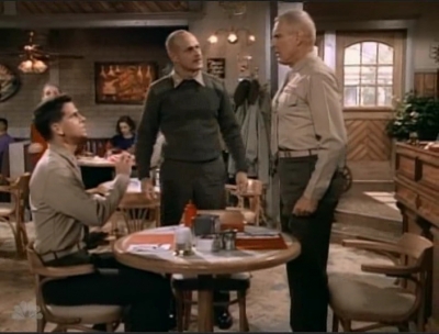 MAJOR_DAD_-_E3X08_LADY_IN_WAITING_237.jpg