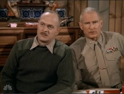 MAJOR_DAD_-_E3X08_LADY_IN_WAITING_333.jpg
