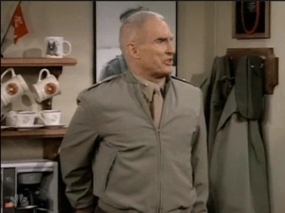MAJOR_DAD_-_E3X09_GENERAL_UNREST_050.jpg