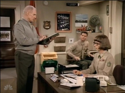 MAJOR_DAD_-_E3X09_GENERAL_UNREST_069.jpg