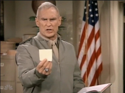 MAJOR_DAD_-_E3X09_GENERAL_UNREST_082.jpg