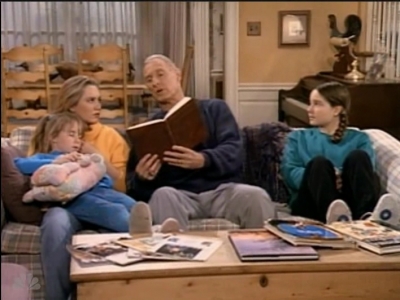 MAJOR_DAD_-_E3X09_GENERAL_UNREST_431.jpg