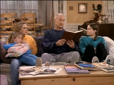 MAJOR_DAD_-_E3X09_GENERAL_UNREST_434.jpg