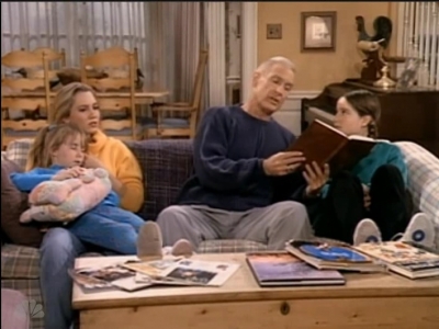 MAJOR_DAD_-_E3X09_GENERAL_UNREST_437.jpg
