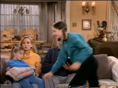 MAJOR_DAD_-_E3X09_GENERAL_UNREST_442.jpg