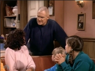 MAJOR_DAD_-_E3X09_GENERAL_UNREST_507.jpg