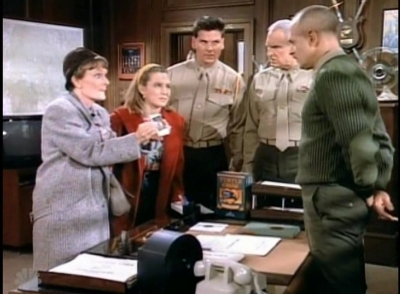 MAJOR_DAD_-_E3X12_THE_SHELL_GAME_103.jpg