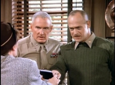 MAJOR_DAD_-_E3X12_THE_SHELL_GAME_122.jpg