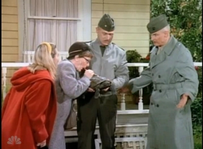 MAJOR_DAD_-_E3X12_THE_SHELL_GAME_141.jpg