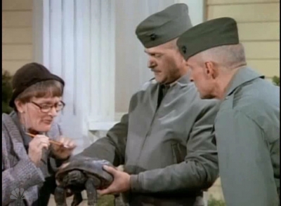 MAJOR_DAD_-_E3X12_THE_SHELL_GAME_143.jpg