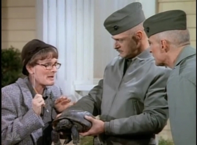 MAJOR_DAD_-_E3X12_THE_SHELL_GAME_146.jpg