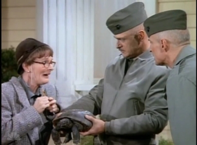 MAJOR_DAD_-_E3X12_THE_SHELL_GAME_147.jpg