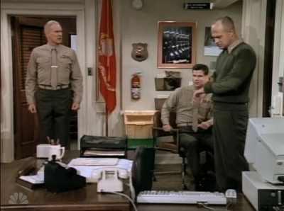 MAJOR_DAD_-_E3X13_WHOS_THAT_BLONDE_017.jpg