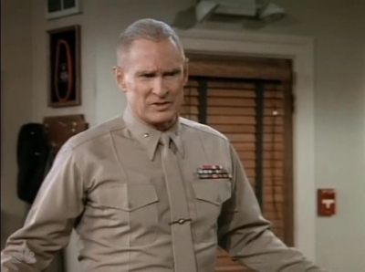 MAJOR_DAD_-_E3X13_WHOS_THAT_BLONDE_055.jpg
