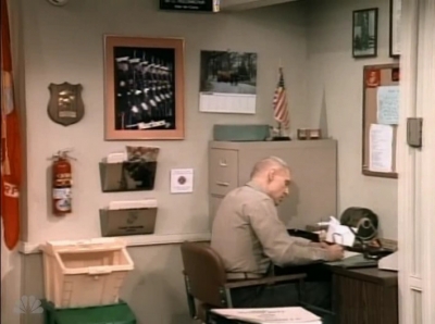MAJOR_DAD_-_E3X13_WHOS_THAT_BLONDE_201.jpg