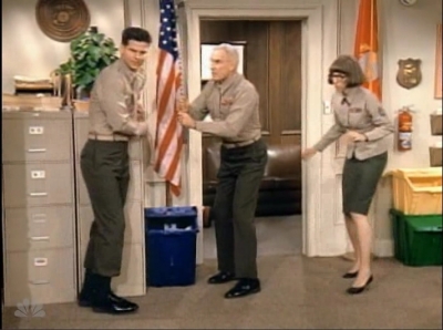 MAJOR_DAD_-_E3X15_THREES_A_CROWD_233.jpg