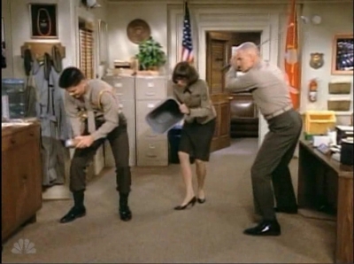 MAJOR_DAD_-_E3X15_THREES_A_CROWD_270.jpg