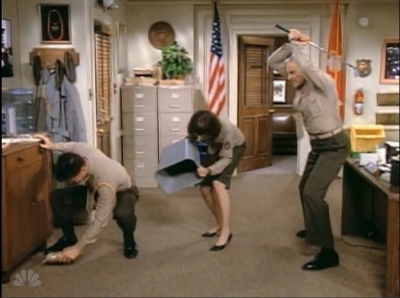MAJOR_DAD_-_E3X15_THREES_A_CROWD_276.jpg