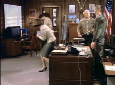 MAJOR_DAD_-_E3X15_THREES_A_CROWD_313.jpg