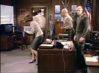 MAJOR_DAD_-_E3X15_THREES_A_CROWD_322.jpg