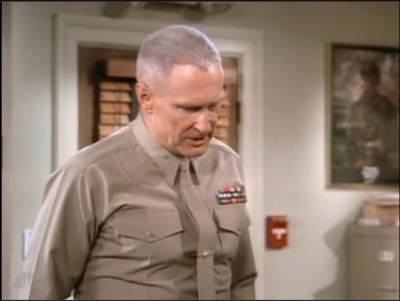 MAJOR_DAD_-_E3X16_THREE_ANGRY_MARINES_272.jpg