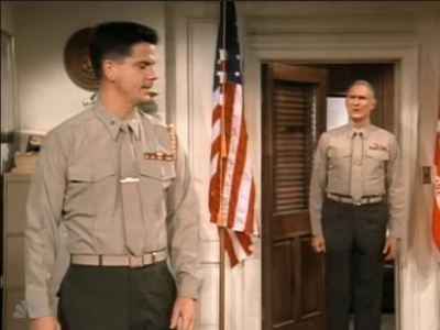 MAJOR_DAD_-_E3X19_WHEN_GUNNY_TALKS_230.jpg