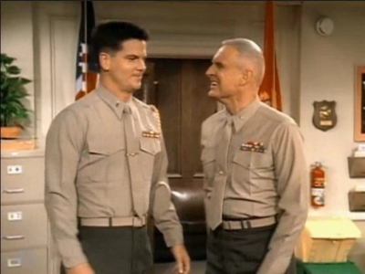MAJOR_DAD_-_E3X19_WHEN_GUNNY_TALKS_238.jpg