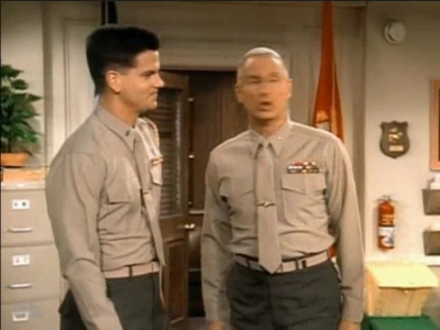 MAJOR_DAD_-_E3X19_WHEN_GUNNY_TALKS_239.jpg