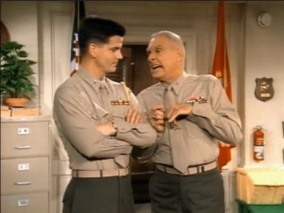 MAJOR_DAD_-_E3X19_WHEN_GUNNY_TALKS_254.jpg