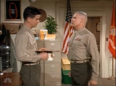 MAJOR_DAD_-_E3X21_SICK_BAY_029.jpg
