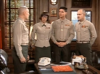 MAJOR_DAD_-_E3X23_THE_NOISY_DRILL_TEAM_577.jpg
