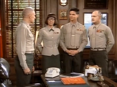 MAJOR_DAD_-_E3X23_THE_NOISY_DRILL_TEAM_587.jpg