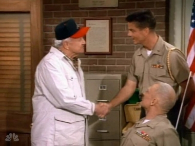 MAJOR_DAD_-_E4X01_THE_PEOPLES_CHOICE_PT_1_340.jpg