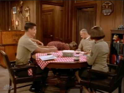 MAJOR_DAD_-_E4X04_CATERED_AFFAIR_143.jpg