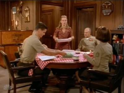 MAJOR_DAD_-_E4X04_CATERED_AFFAIR_145.jpg