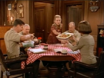 MAJOR_DAD_-_E4X04_CATERED_AFFAIR_157.jpg