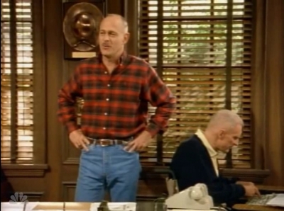 MAJOR_DAD_-_E4X05_THERES_NO_PLACE_LIKE_FARLOW_131.jpg
