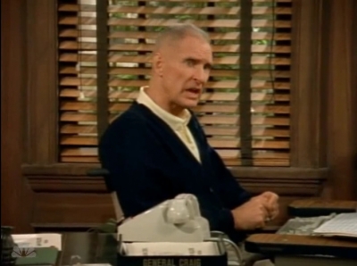 MAJOR_DAD_-_E4X05_THERES_NO_PLACE_LIKE_FARLOW_137.jpg