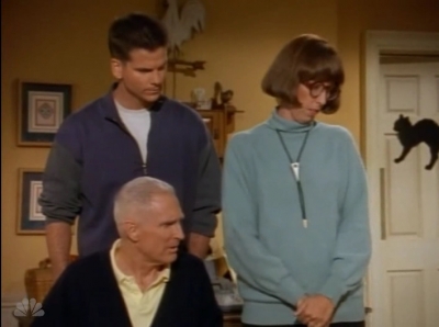MAJOR_DAD_-_E4X05_THERES_NO_PLACE_LIKE_FARLOW_210.jpg